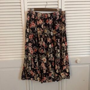 Vintage Orvis Size Large Chiffon Black Floral Skirt